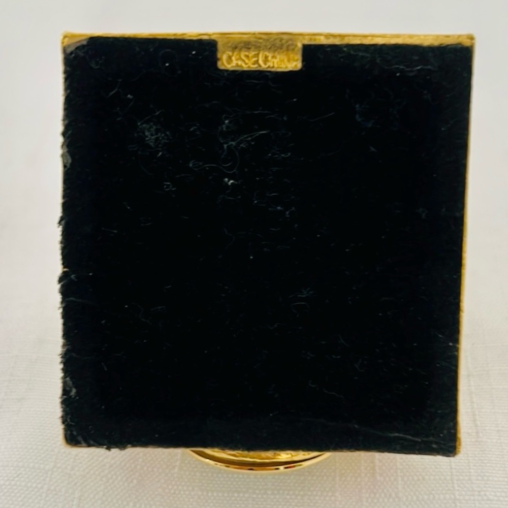 Elgin~Quartz / Clock In Miniature Vintage Phone - Picture 6 of 9